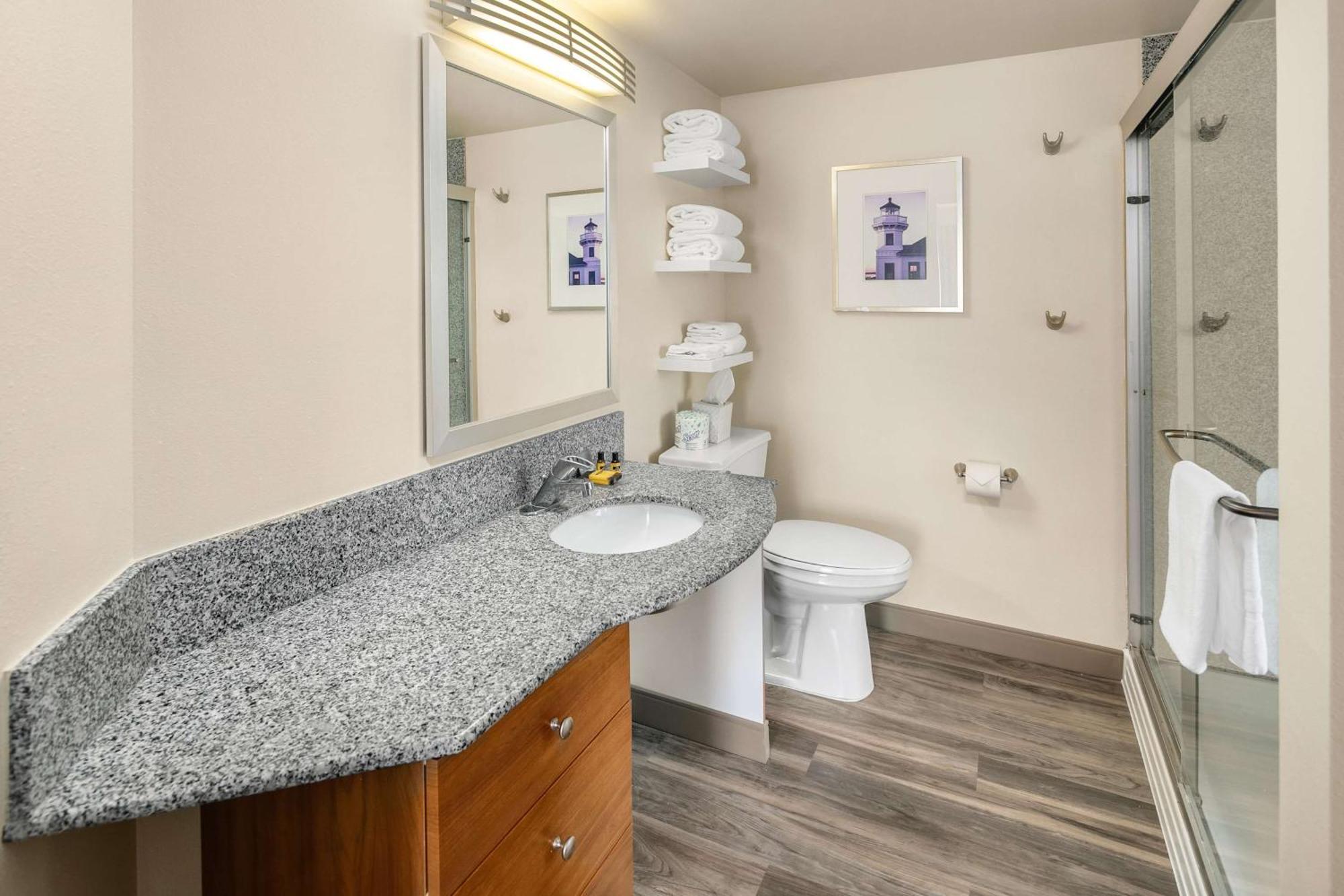 Executive Residency By Best Western Navigator Inn & Suites Everett Esterno foto